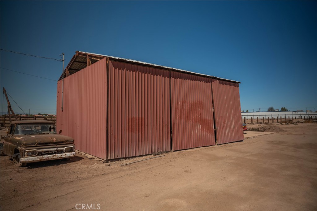 450 W Wall Road