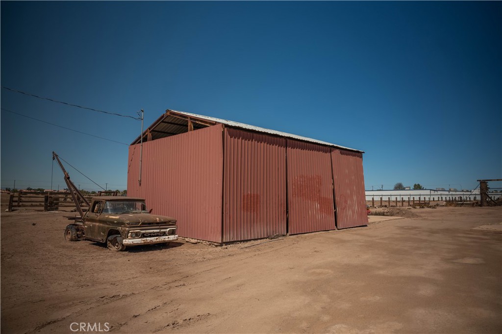 450 W Wall Road