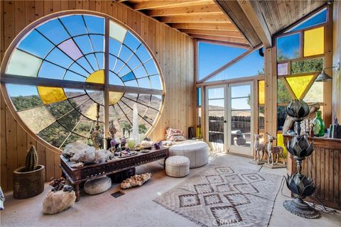 A home in Pioneertown