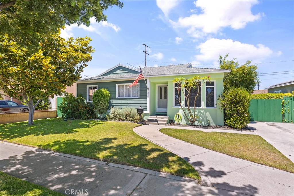 8325 Poinsettia Drive