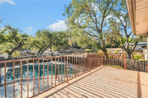 A home in La Crescenta