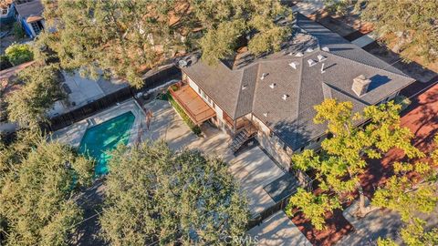 A home in La Crescenta