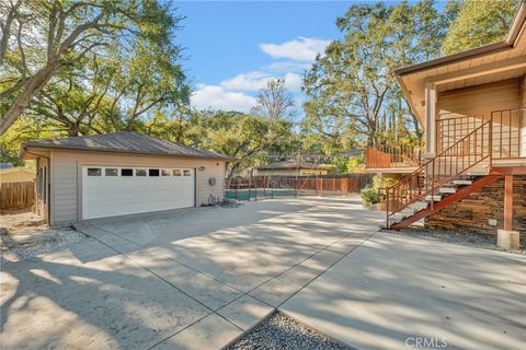 A home in La Crescenta