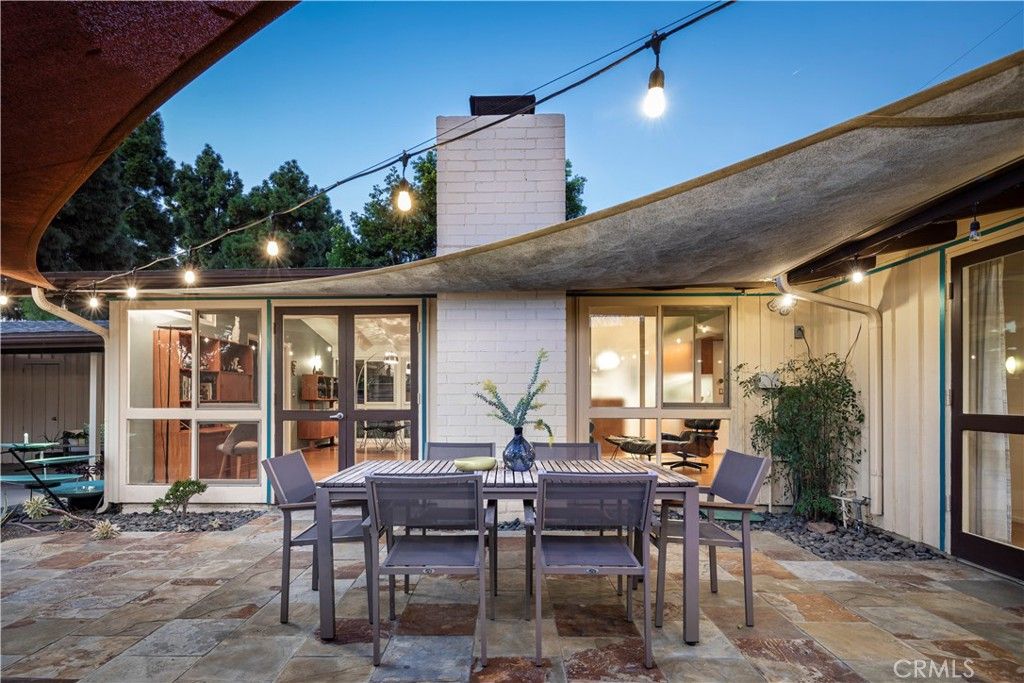 listing image 130727041017389524425