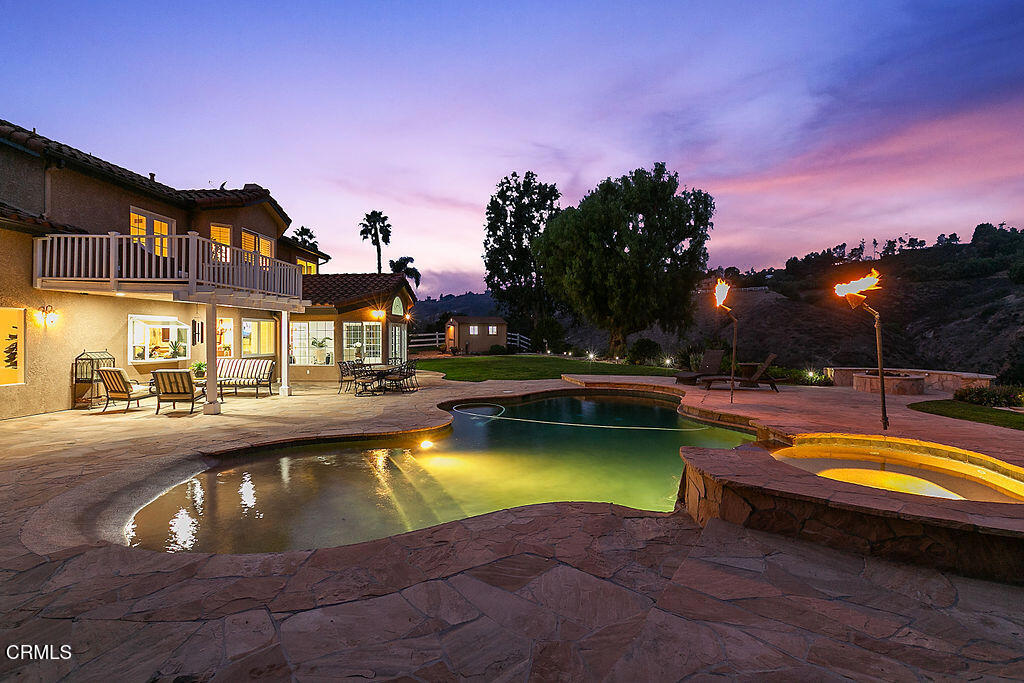 3090 Calvert Court