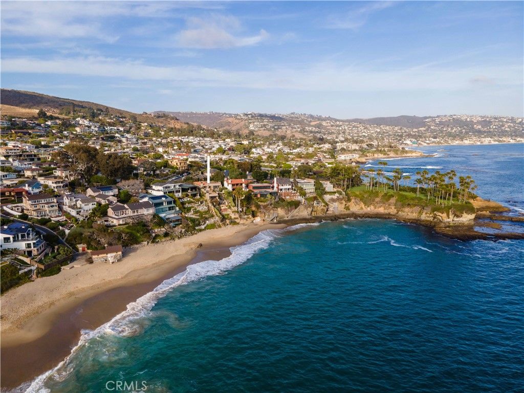 listing image 130729347495110996661