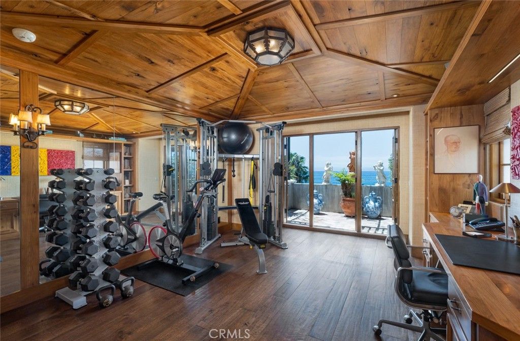 listing image 130722998741191189407