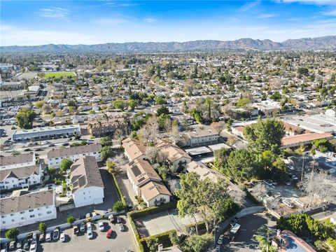 A home in Reseda