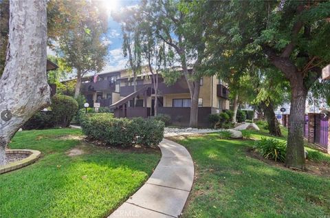 A home in Reseda