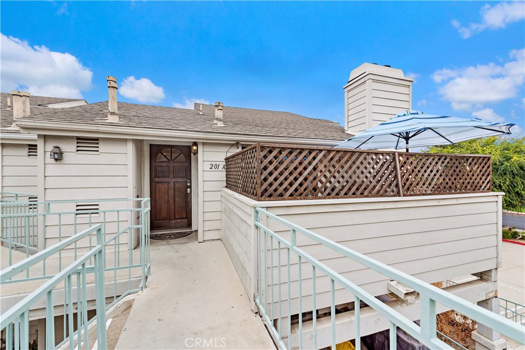 Deja vu? Nope. It's true! There are 2 of these VA APPROVED big-city, loft style condos for sale, right next door to each other, nestled in Costa Mesa. Roughly 3 miles from the beach! NO LAND LEASE! LOWEST price per sq ft in 92627! You'll appreciate the open floor plan boasting vaulted ceilings, generous living & dining rooms with easy patio access. The spacious kitchen has a large breakfast bar, pantry, multiple cabinets, double sinks, stainless gas range, dishwasher & newer refrigerator. Natural light oozes in from the skylights & the large windows throughout. The roomy master bedroom has a walk-in closet, full size tub-shower & expansive vanity offering ample storage. Enjoy the night air from the Juliet's balcony off the master where an additional storage closet resides. The 2nd, loft style bedroom, has 2 big windows yet still so much privacy! The indoor laundry includes a newer washer & dryer set and a linen closet nearby. Central air, ceiling fans, charming patio with sliding glass doors all allow the ocean breeze to permeate the home. There are 2 parking spaces in the underground, gated community garage and guest parking with 2 permits. Close to Triangle Square, Newport Beach shops & more! Same zip code as East Side Costa Mesa allows you easy proximity to that prestigious neighborhood with the Back Bay trails and the nature preserve. You'll love the excellent location without the inflated prices! Buy the one next door too for your BFF! Welcome home!