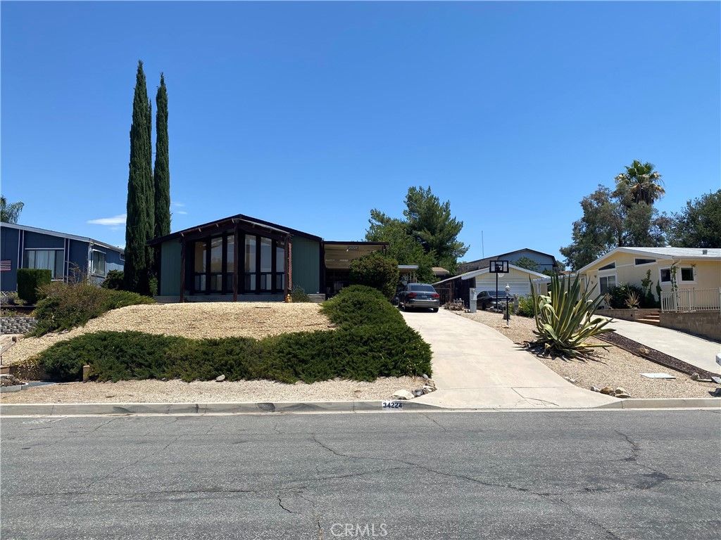 listing image 130724936161855898635