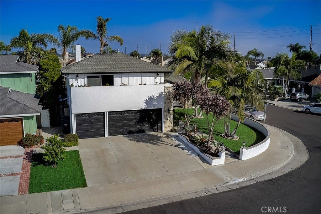 listing image 130726296608728441461