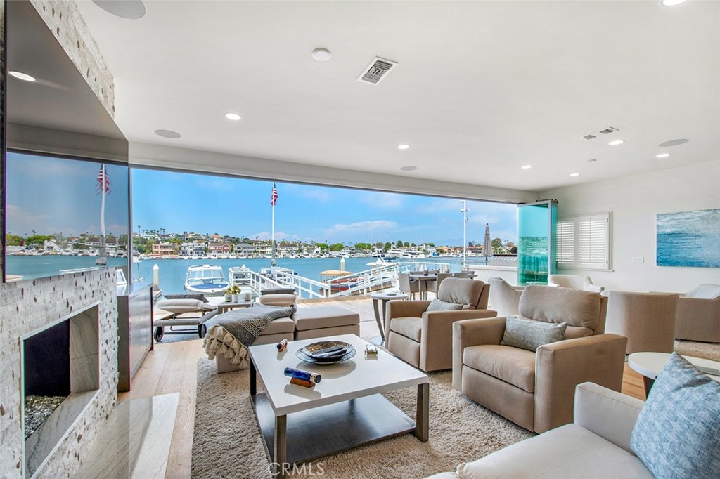 Lido Island (LIDO) - Residential