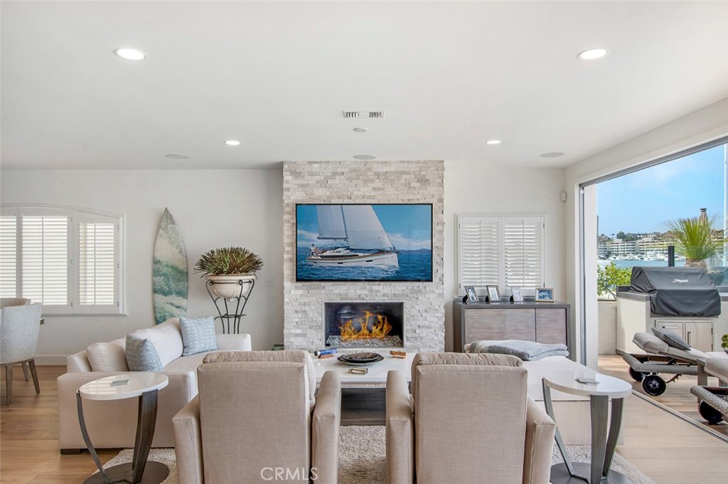 Lido Island (LIDO) - Residential