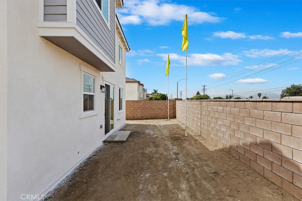 Photo 4 of 27 of 1160 Carob Street house