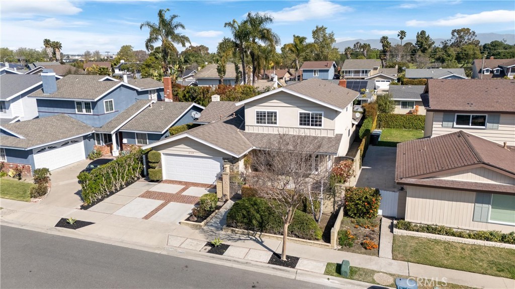 4789 Hazelnut Avenue