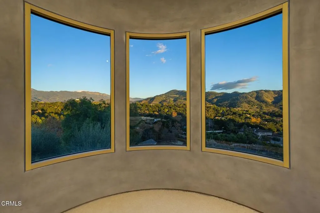 Oak View, California 93022, United States, 6 Bedrooms Bedrooms, ,6 BathroomsBathrooms,Residential,Active,90004