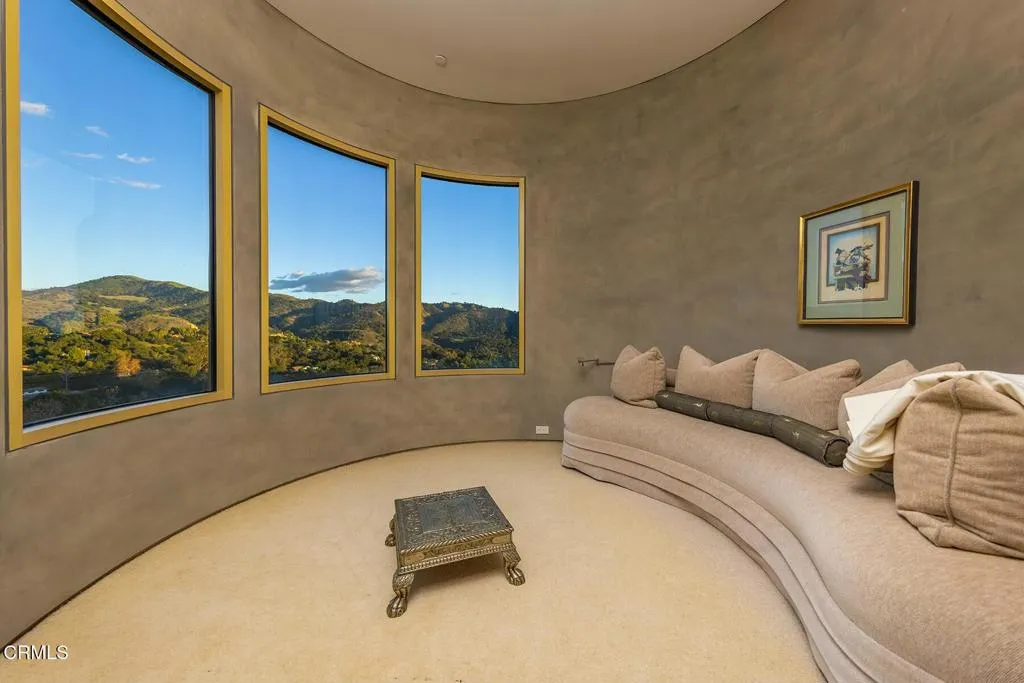 Oak View, California 93022, United States, 6 Bedrooms Bedrooms, ,6 BathroomsBathrooms,Residential,Active,90004