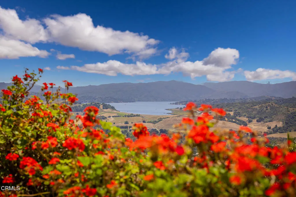 Oak View, California 93022, United States, 6 Bedrooms Bedrooms, ,6 BathroomsBathrooms,Residential,Active,90004