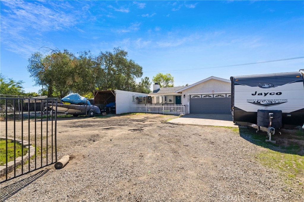 23883 Vista Way