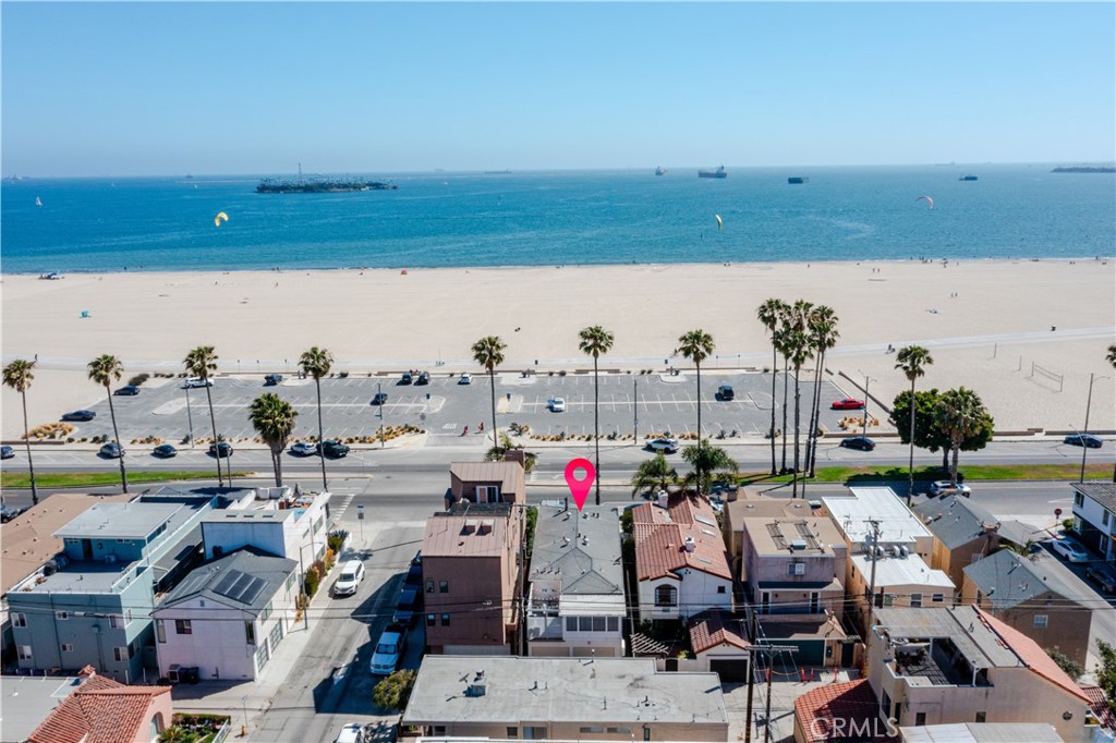 5267 E Ocean Boulevard