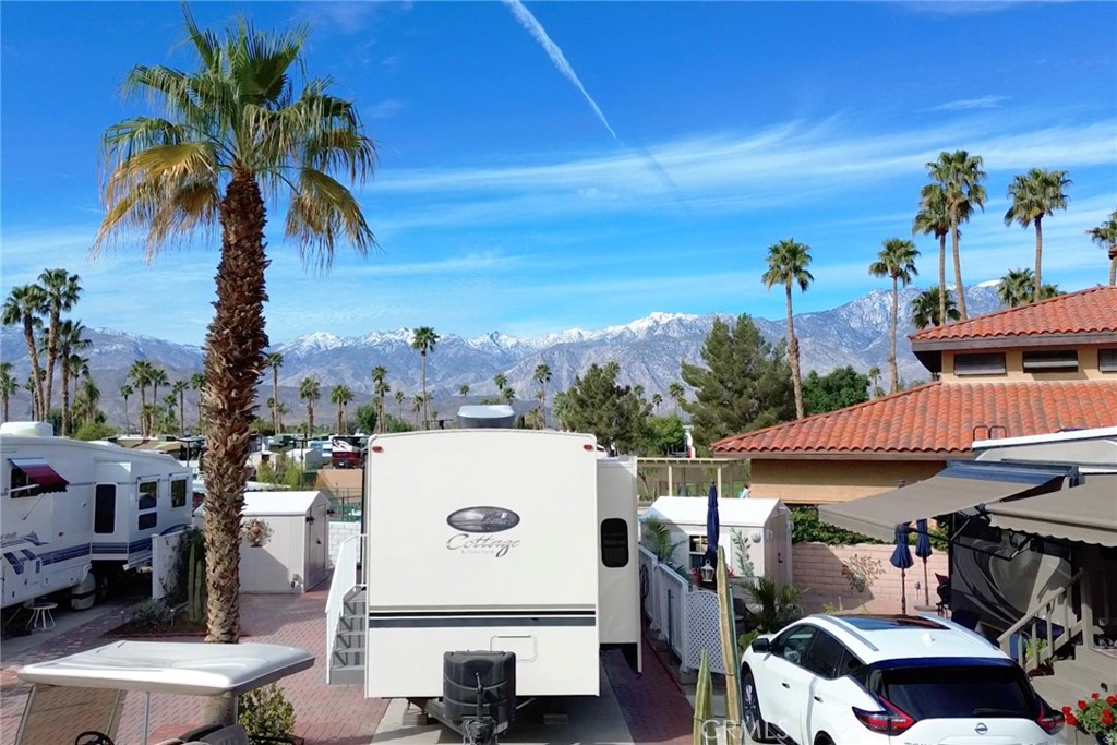 Desert Shadows RV Resort (33619) - Land