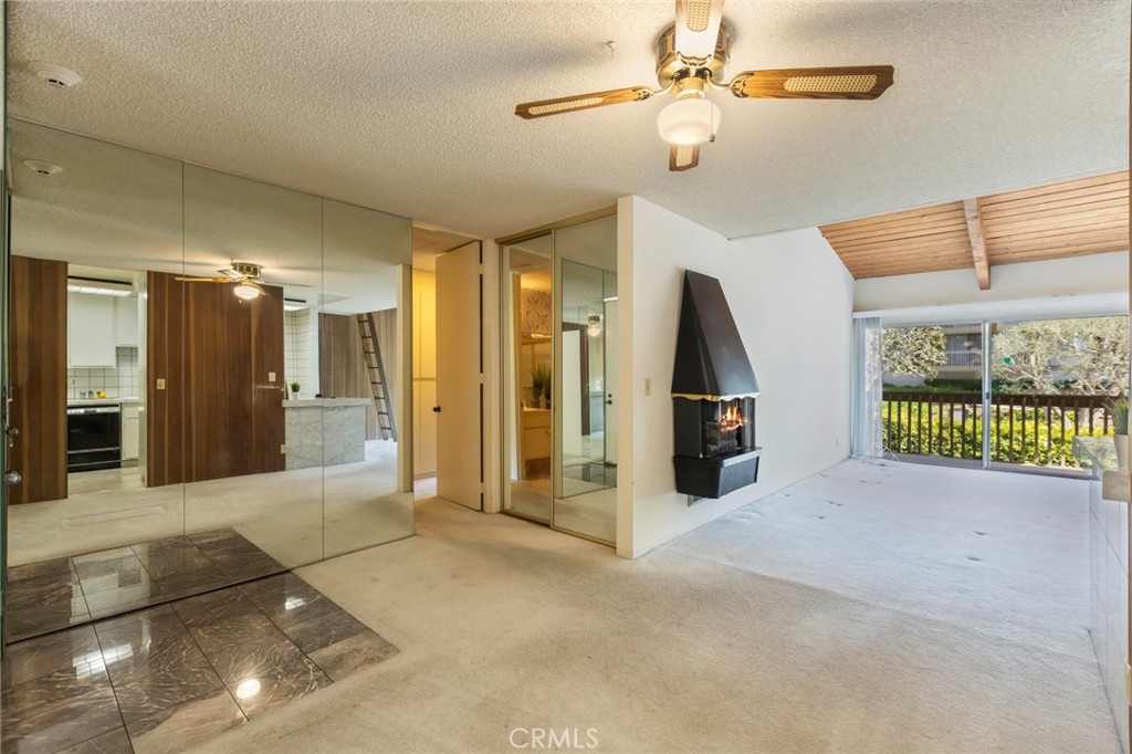 6542 Ocean Crest Drive C-309