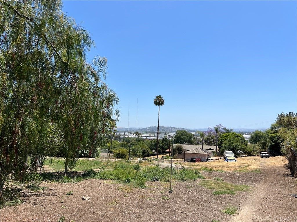 listing image 130729420653470537996