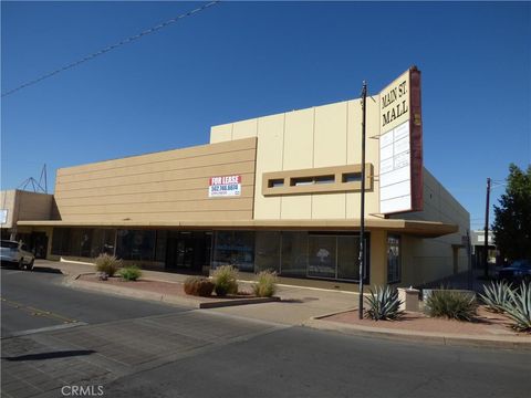 Photo of 510 W Main Street, El Centro, CA 92243 (MLS # DW14178021)