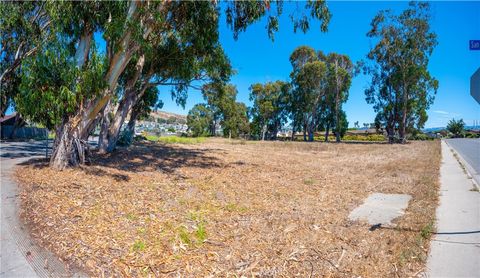 Tiny photo for 2783 Coral Ave, Morro Bay, CA 93442 (MLS # SC24229005)