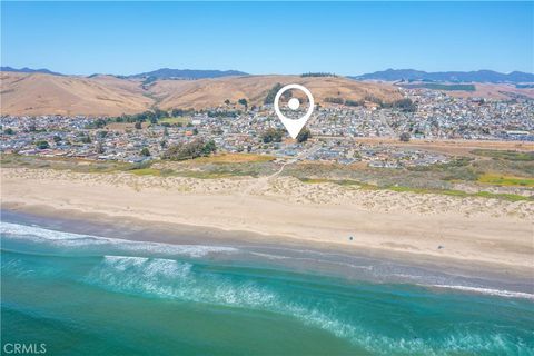Tiny photo for 2783 Coral Ave, Morro Bay, CA 93442 (MLS # SC24229005)