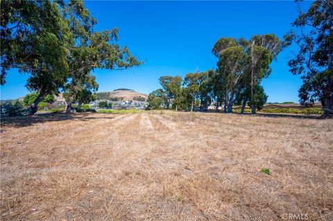 Tiny photo for 2783 Coral Ave, Morro Bay, CA 93442 (MLS # SC24229005)