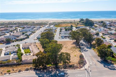 Tiny photo for 2783 Coral Ave, Morro Bay, CA 93442 (MLS # SC24229005)