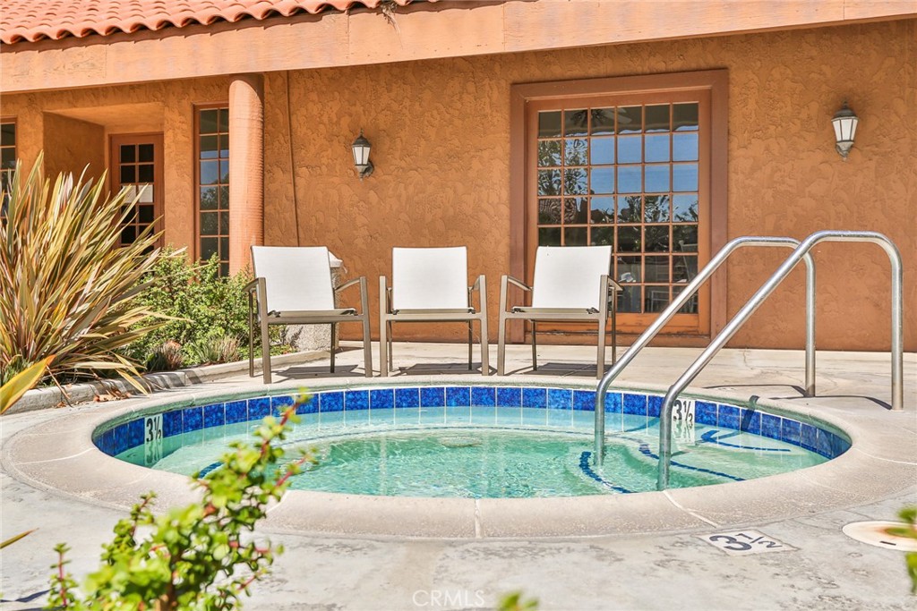 Villa Warner (VWAR) - Residential