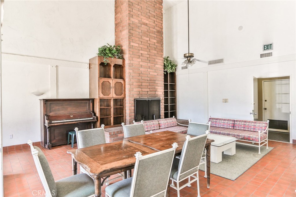 Villa Warner (VWAR) - Residential