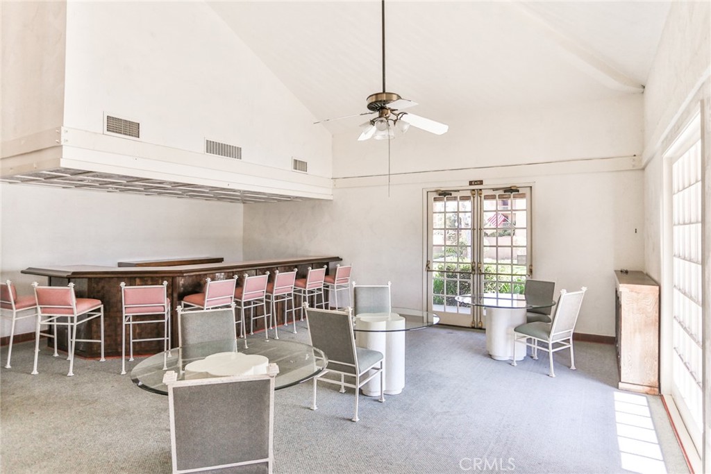 Villa Warner (VWAR) - Residential