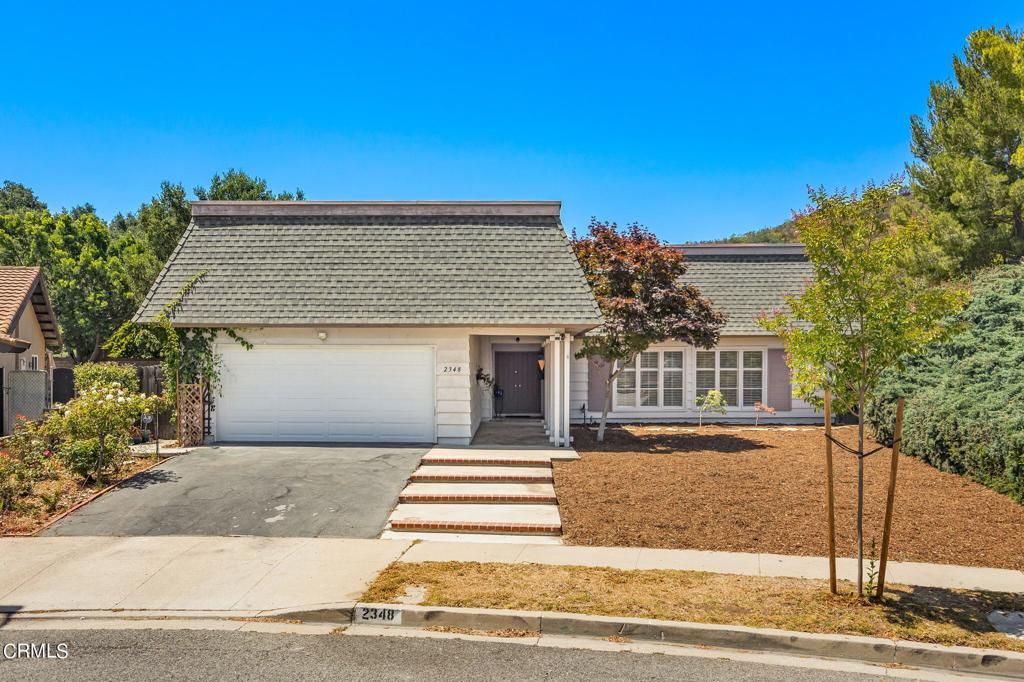 listing image 130725492329590570283