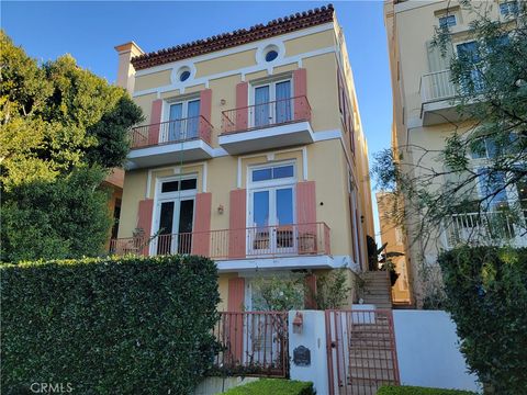142 Westwind Marina Del Rey CA 90292