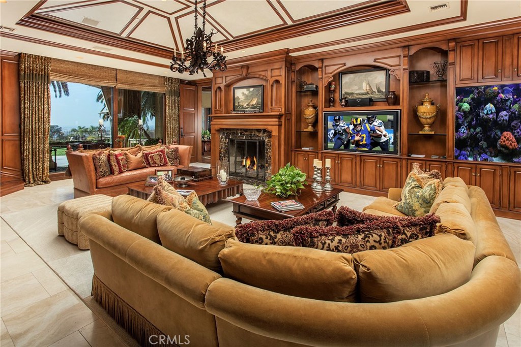 Pelican Hill (NCPH) - Residential