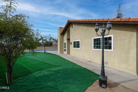 A home in Duarte