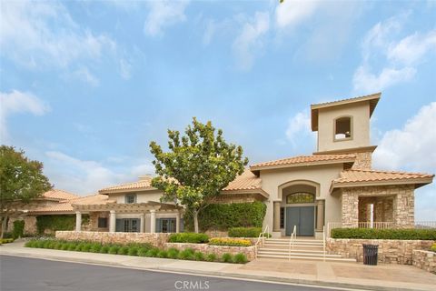 A home in Lake Elsinore