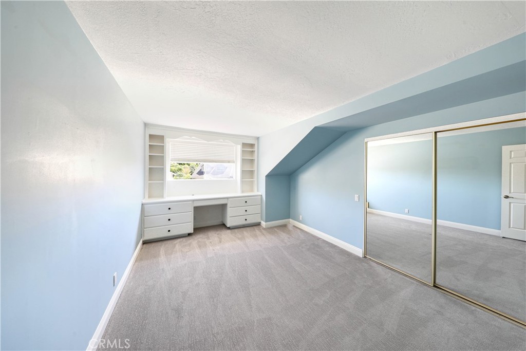 Mystic Hill (MH) - Residential