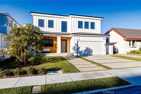 A home in Manhattan Beach