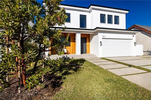 A home in Manhattan Beach