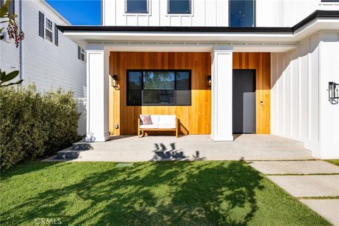 A home in Manhattan Beach