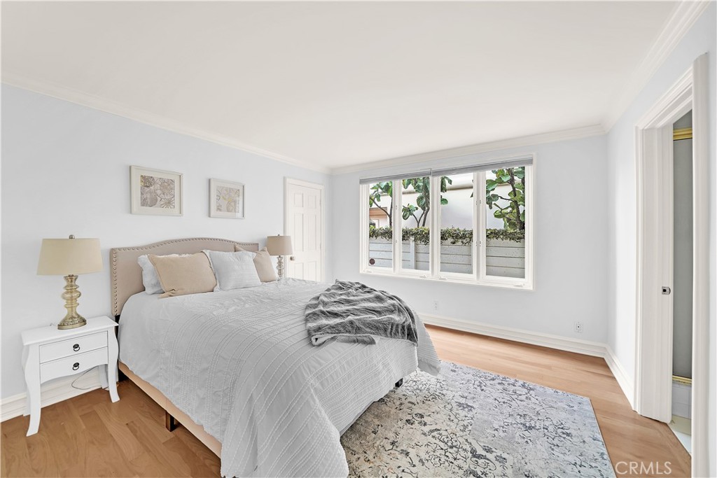 Corona del Mar South of PCH (CDMS) - Residential