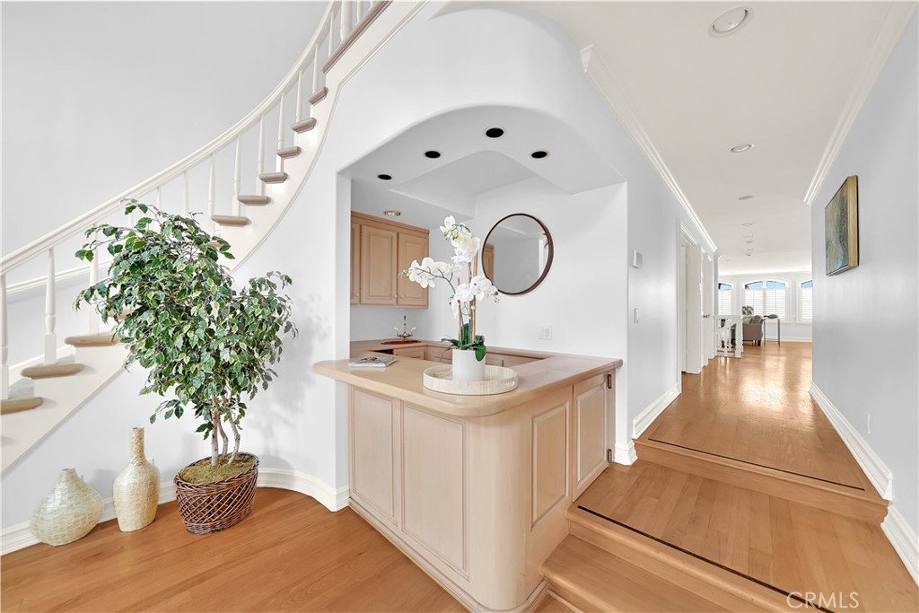 Corona del Mar South of PCH (CDMS) - Residential