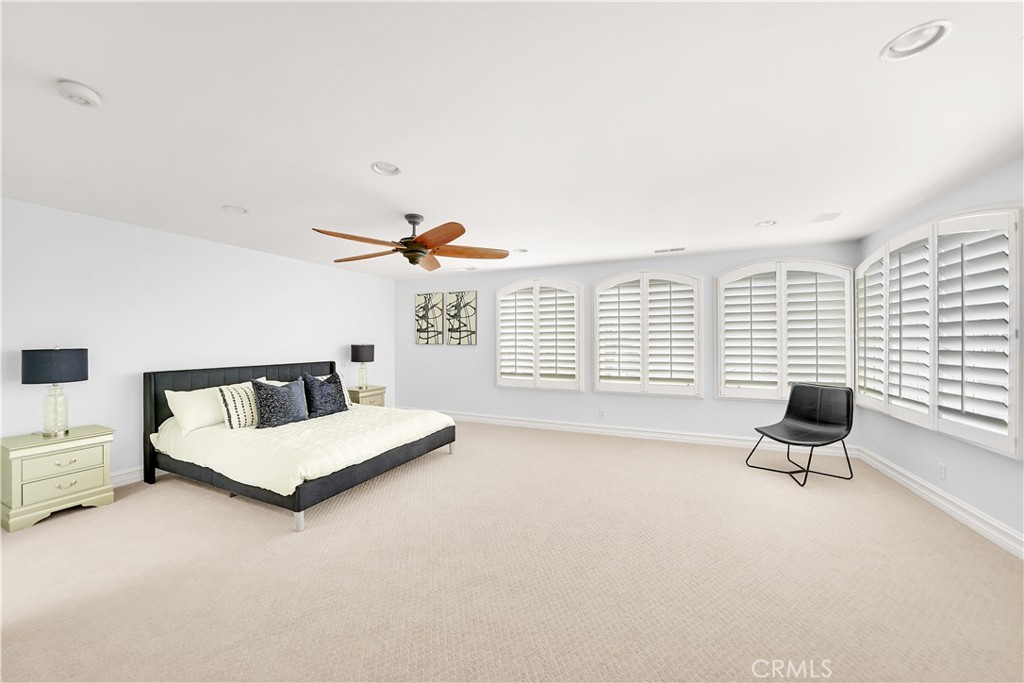 Corona del Mar South of PCH (CDMS) - Residential