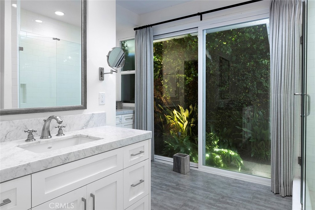 Harbor Island (HARI) - Residential