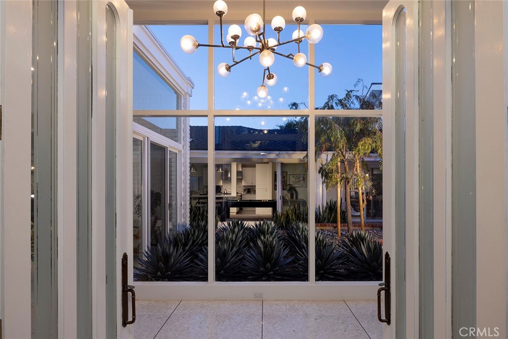 Harbor Island (HARI) - Residential